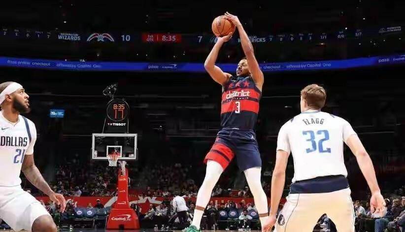 英雄联盟台服官网地址一览华盛顿奇才遗憾出局备战CBA季后赛今夜洛杉矶湖人调整名单以备NBA常规赛，这操作让人直呼：纽卡斯尔关键时刻状态回暖的简单介绍